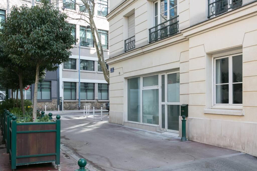 Rose, Appartement Confortable Proche Metro 몽트루즈 외부 사진